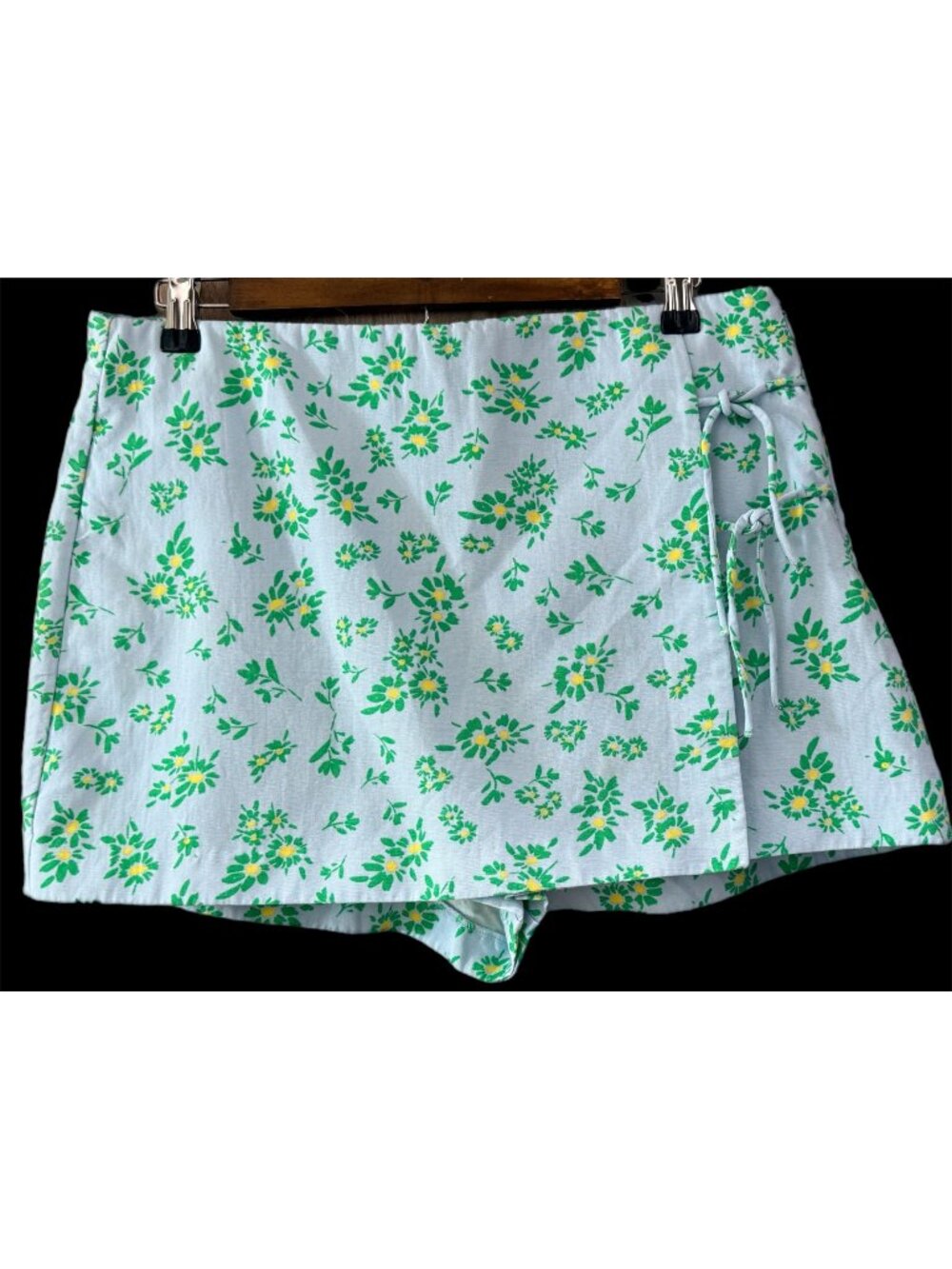 ZARA Women’s Large Floral Wrap Skort Skirt NWOT